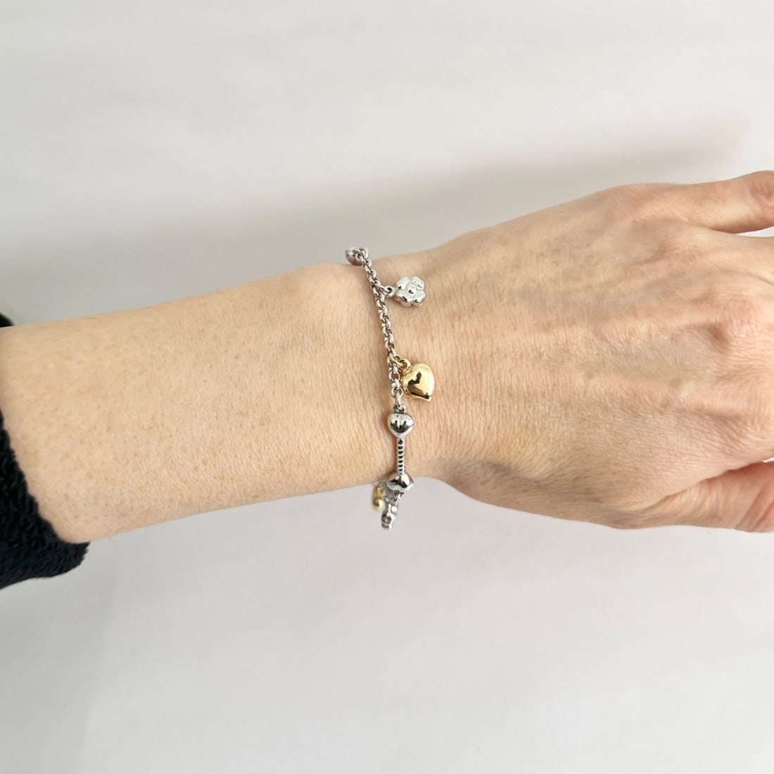 Italian Two-Tone Heart Flower Charm Bracelet 14K White and Yellow Gold, 8.23 Gr - 5