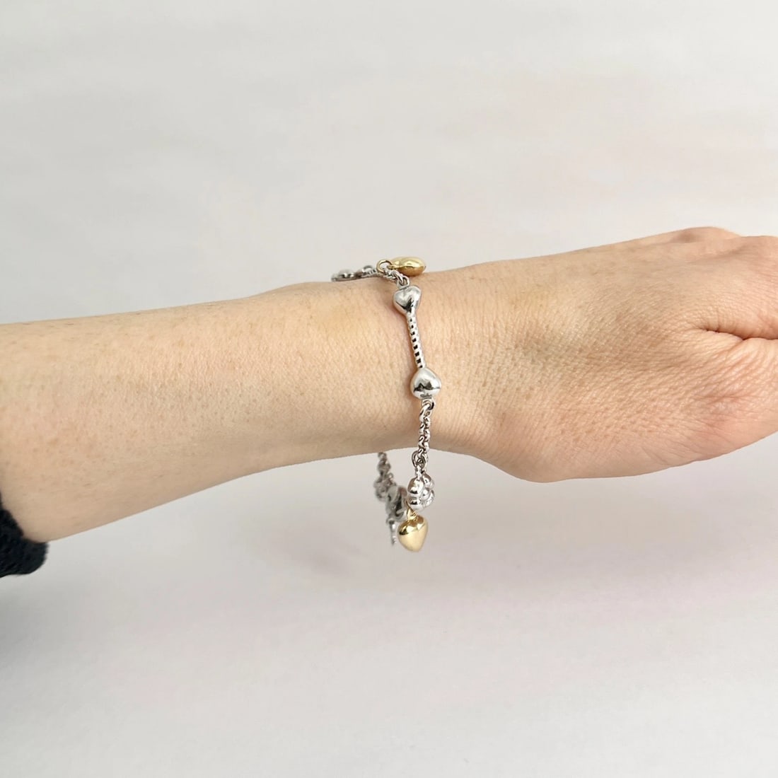 Italian Two-Tone Heart Flower Charm Bracelet 14K White and Yellow Gold, 8.23 Gr - 6