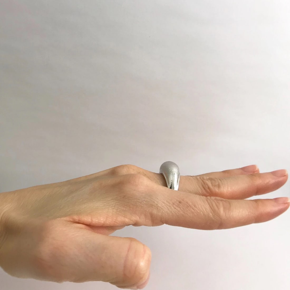 Textured Etched Dome Cocktail Statement Ring 14K White Gold, 7.97 Grams - 5