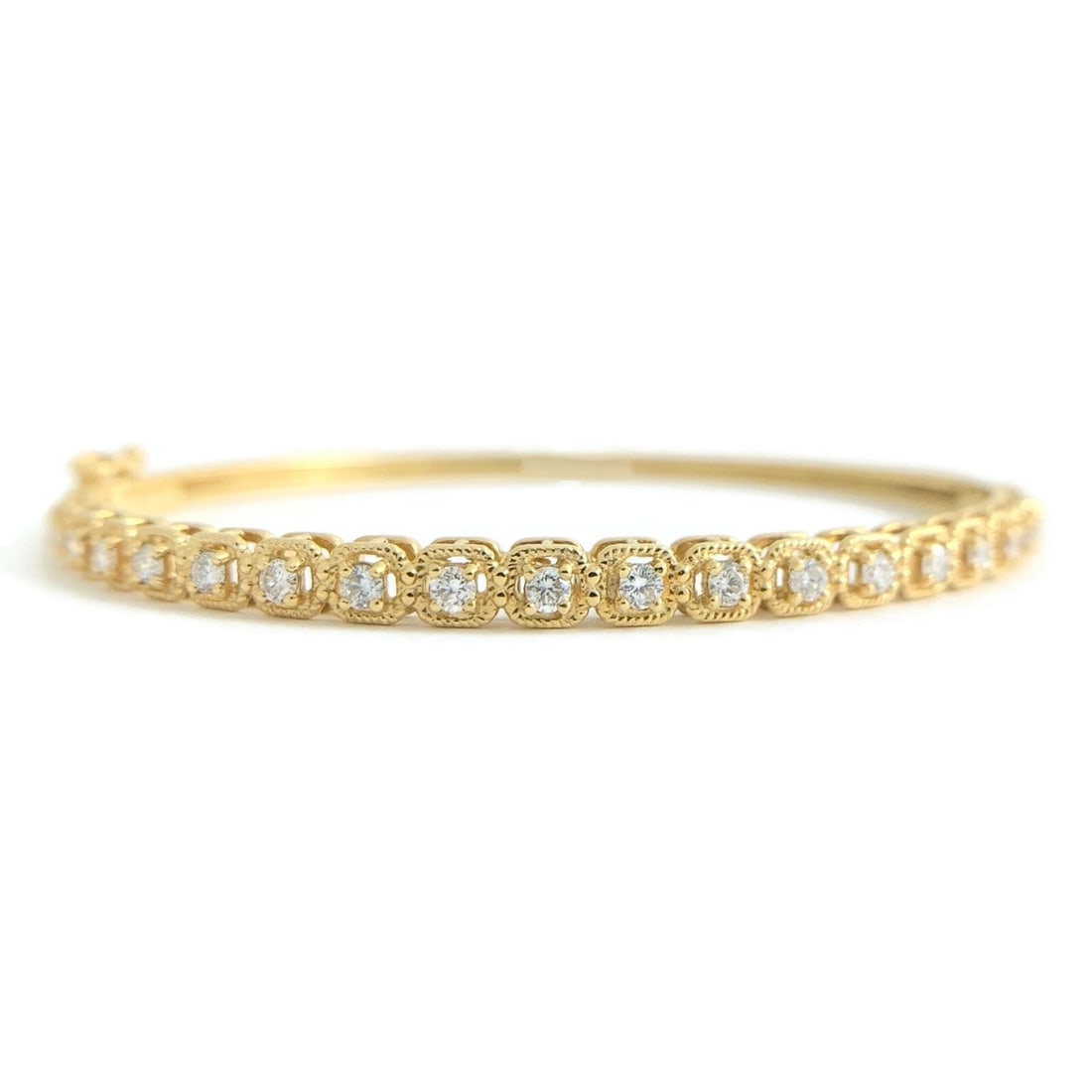 Milgrain Halo Diamond Bangle Bracelet 18K Yellow Gold, .59 CTW, 10.07 Grams: Milgrain Halo Diamond Bangle Bracelet 18K Yellow Gold, .59 CTW, 10.07 Grams This is a gorgeous bracelet! Diamonds: 23 round brilliant cuts, .59 ctw, G-H, SI1-SI2 Metal: 18K yellow gold Weight: 10.07