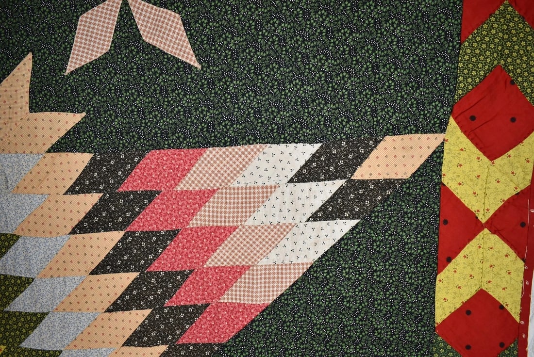 1890's PA Mennonite Star of Bethlehem Quilt - 4