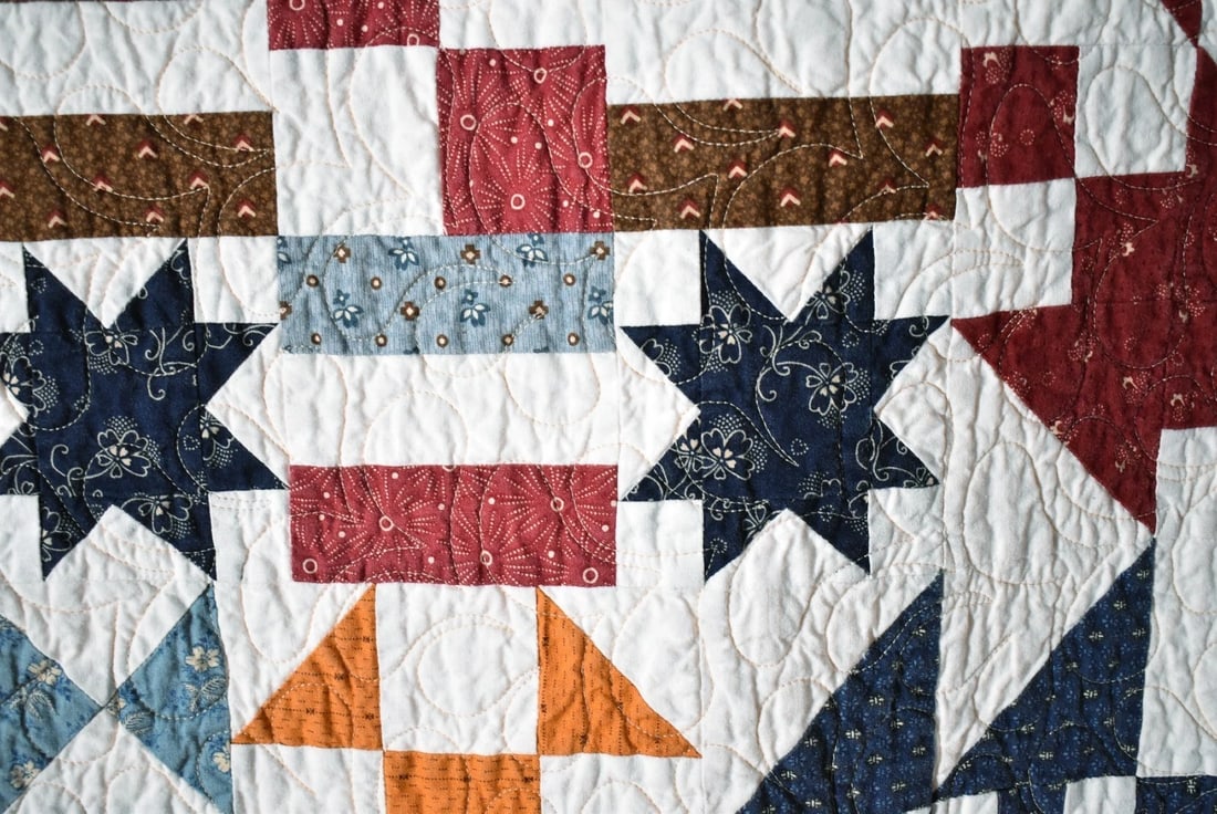 Friendship Sampler Quilt w/American Flag - 11