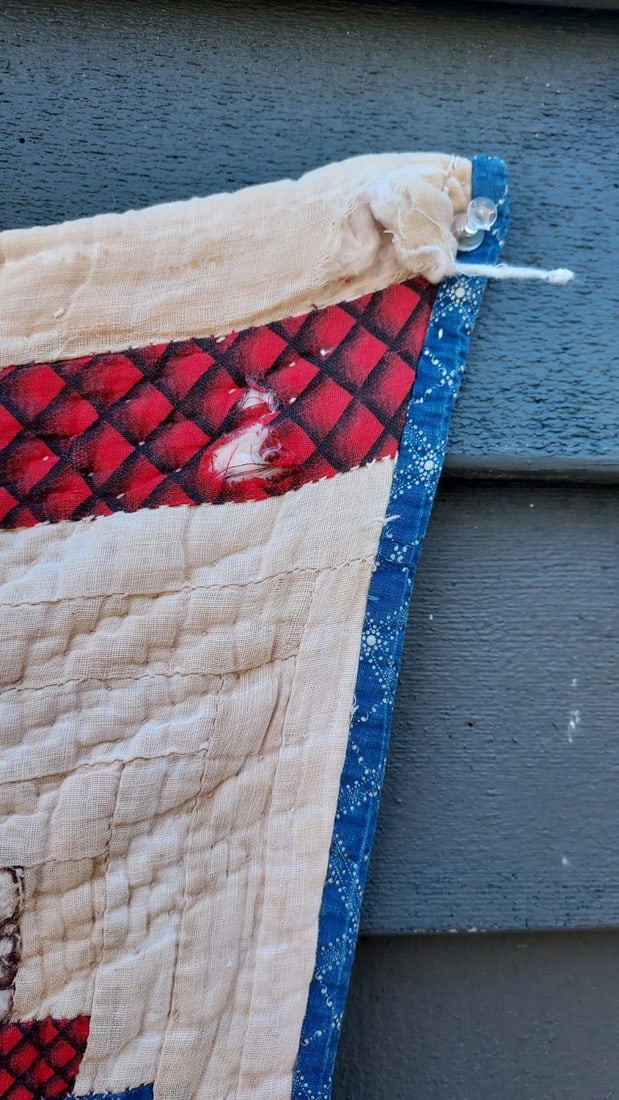 Log Cabin light dark Design Antique Quilt Heavy Weight 65 X 73" - 6