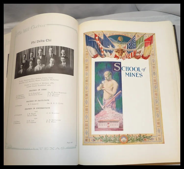 1921 Cactus University of Texas Annual - 11