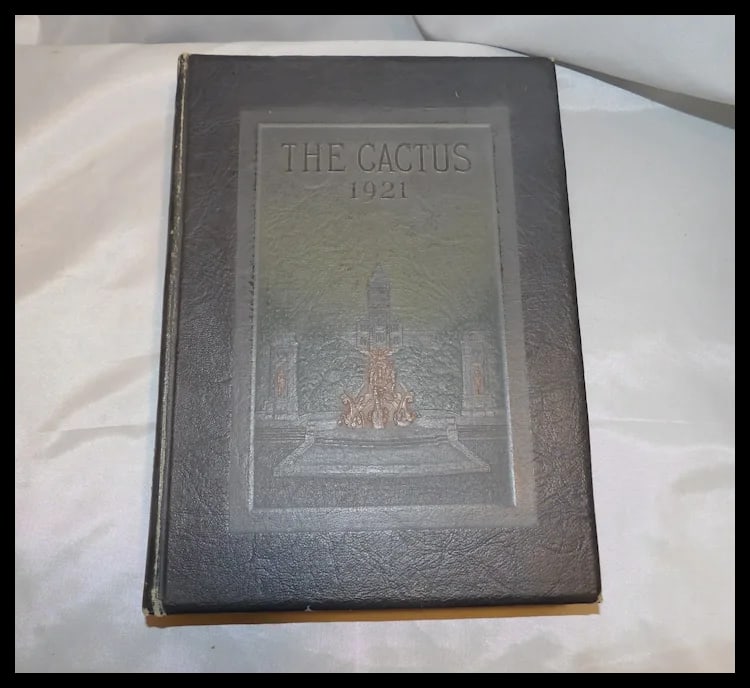 1921 Cactus University of Texas Annual - 2