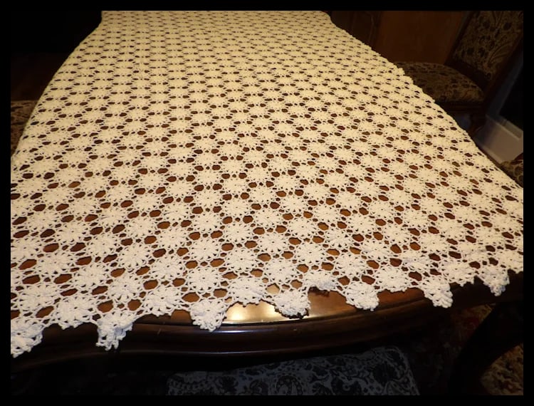 Hand Made Crochet Tablecloth or Full Bed Coverlet - 4