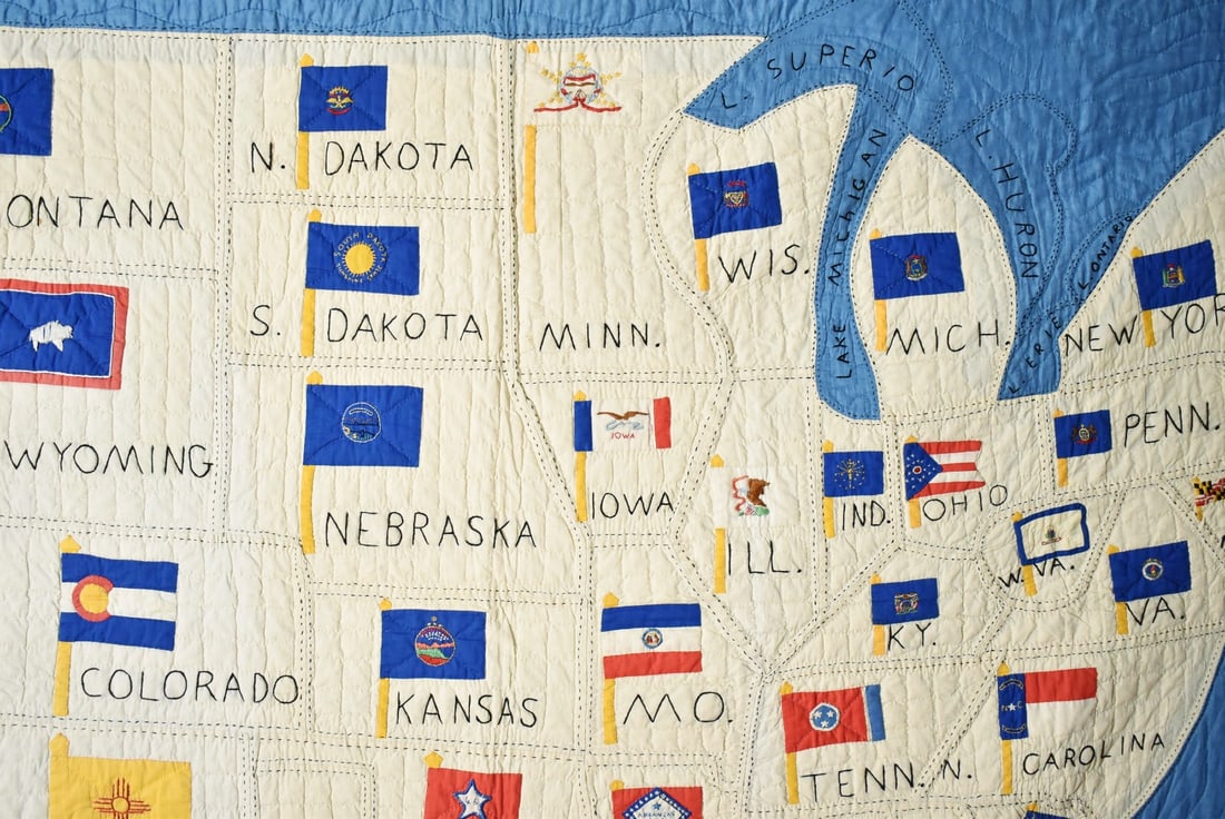 RARE Vintage 1930's USA Map Quilt - 2