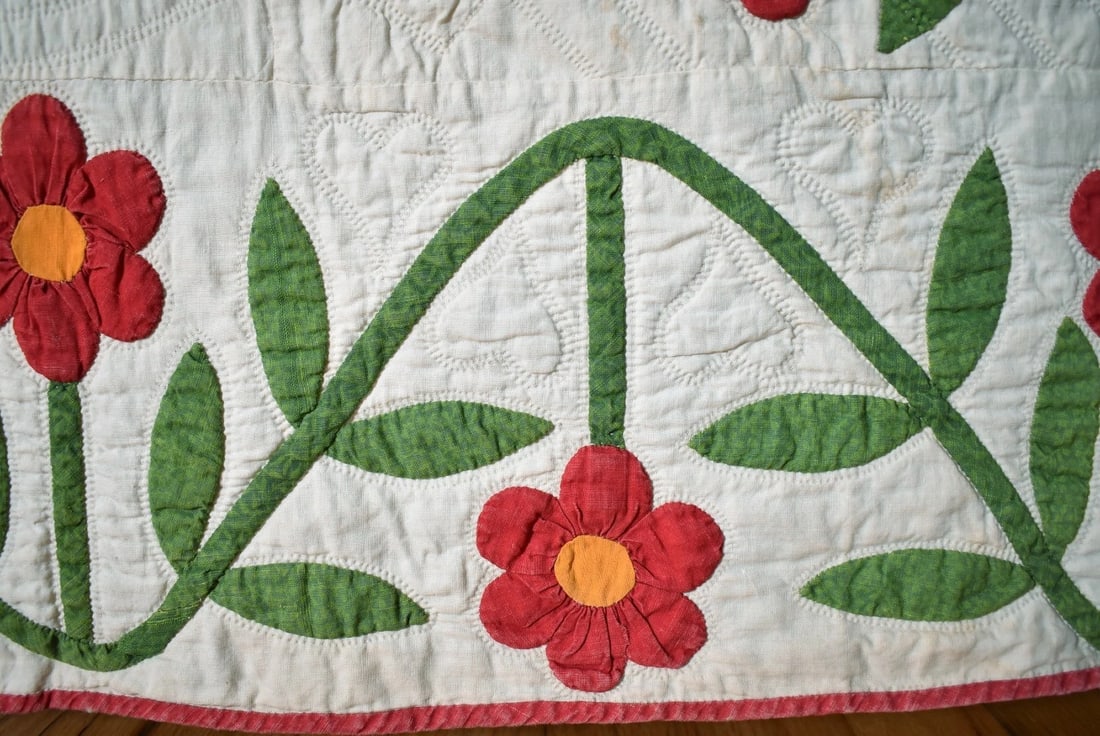Early Red & Green Whig Rose Applique Quilt - 5