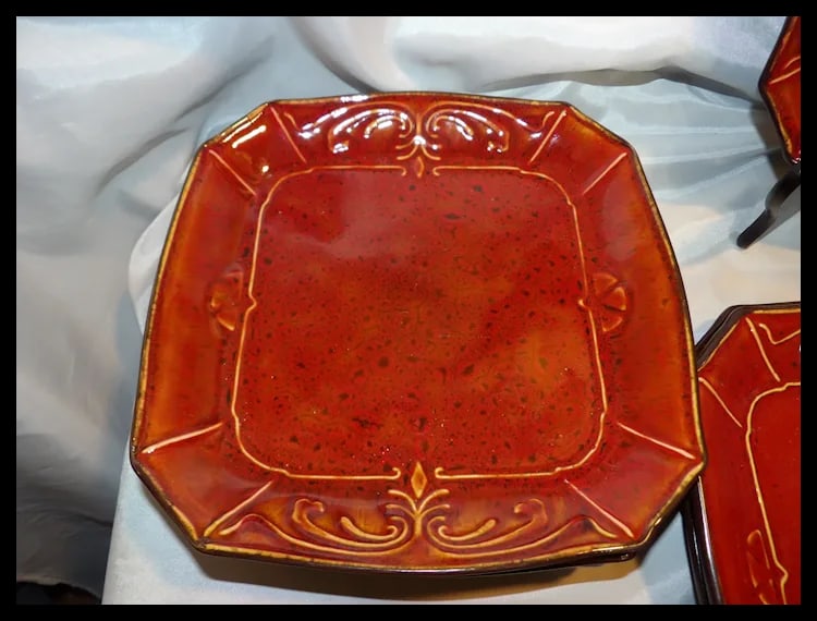Reba Harmony Victorian Scroll 5 Red 8" Salad Plates - 5