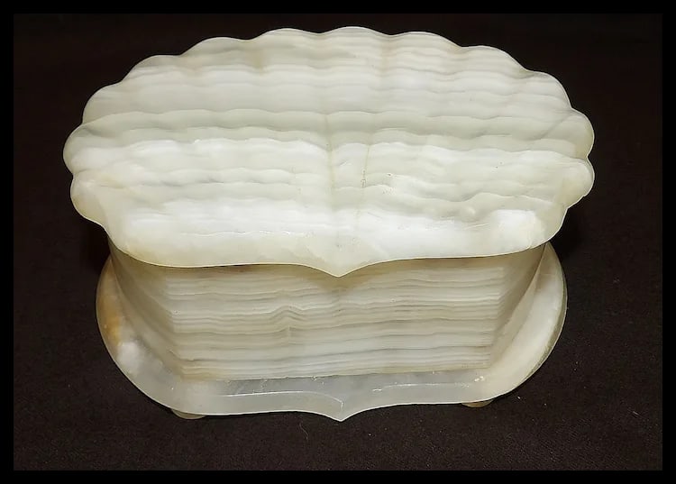 Vintage Onyx Shell Trinket Box Hinged Lid, Natural Stone - 10