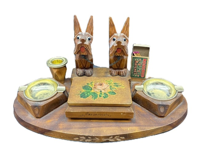 Tramp Art Box Fantastic Folk Art Scotty Dog Smoking Tobacco Desk Stand Germany: Date/Period: unknown Dimension: Approx. 13.5" long x 7" Material: wood Additional Information: Tramp Art Box Fantastic Folk Art Scotty Dog Smoking Tobacco Desk Stand Germany Shipping: Domestic: Flat-r