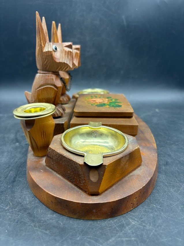 Tramp Art Box Fantastic Folk Art Scotty Dog Smoking Tobacco Desk Stand Germany - 5