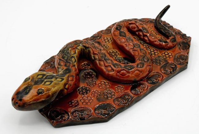 A redware pottery snake with embossed and glazed decoration - 5