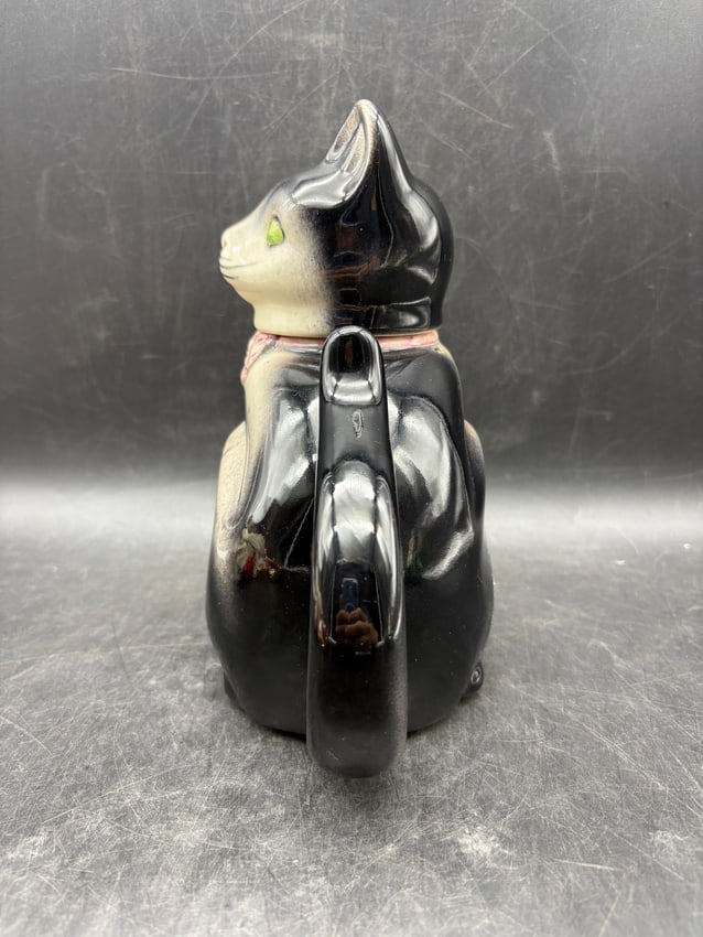 Vintage McCoy Cat Teapot 9520 Green Eyes Pink Bow Figural Pottery USA Tuxedo Cat - 4