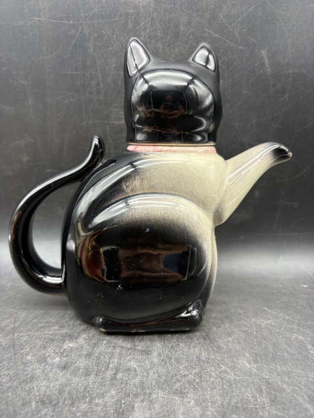 Vintage McCoy Cat Teapot 9520 Green Eyes Pink Bow Figural Pottery USA Tuxedo Cat - 5