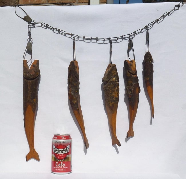 A very folky rustic stringer of five hand carved fish. - 8