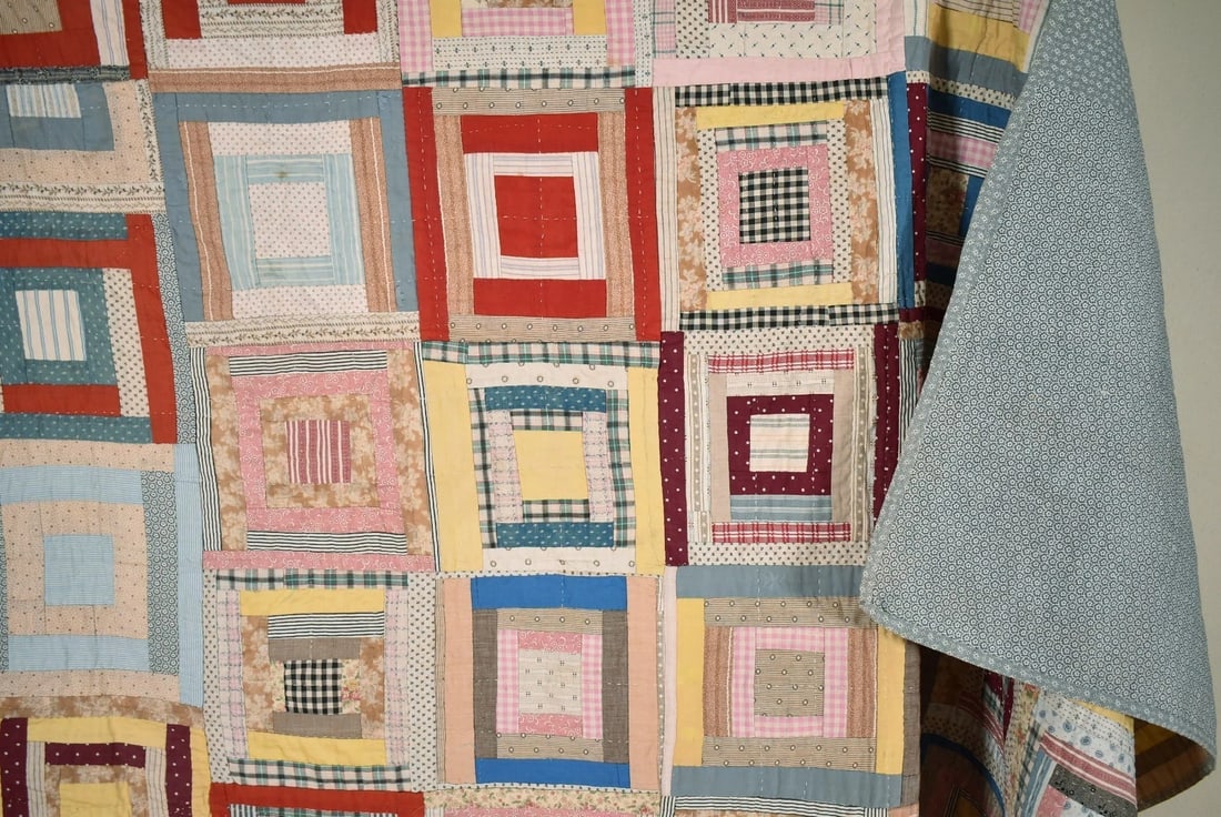 Folky 1890's Log Cabin Variation Quilt - 13