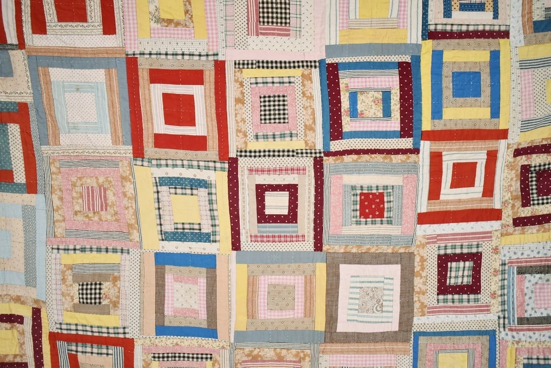 Folky 1890's Log Cabin Variation Quilt - 2