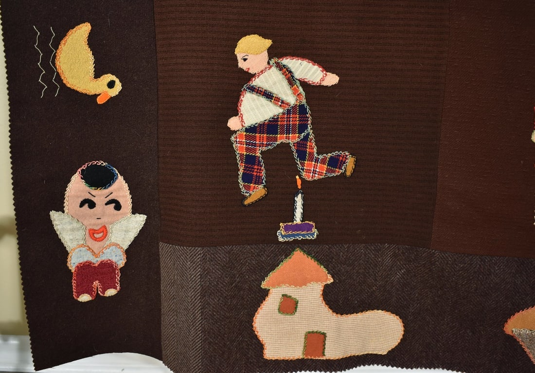 1930's Wool Nursery Rhyme Applique Spread - 3