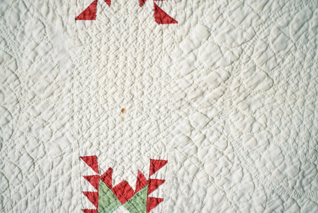 Well Quilted Feathered Stars Quilt, d. "1882" - 9