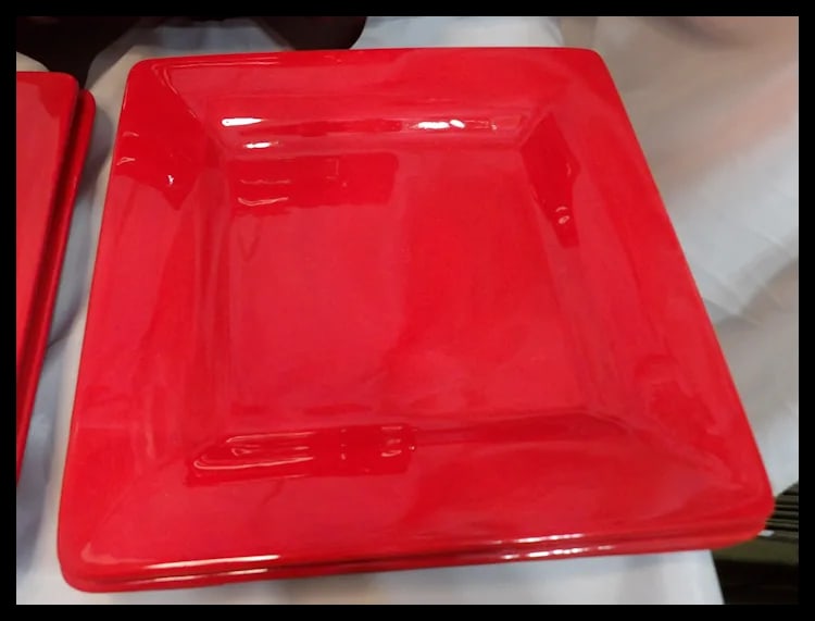 Set of 6 Artimino CIAO II Red 11 1/2" Hand Painted Earthenware Dinner Plates - - 4