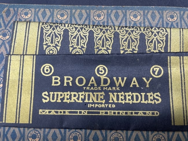 VINTAGE NEEDLE BOOKS: 1950's - 6