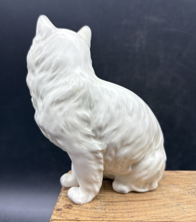 Vintage LEFTON WHITE SITTING CAT KITTEN FIGURINE CERAMIC - 4