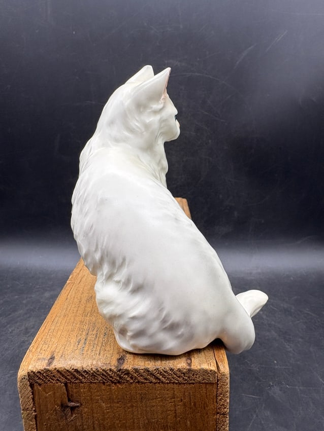 Vintage LEFTON WHITE SITTING CAT KITTEN FIGURINE CERAMIC - 5