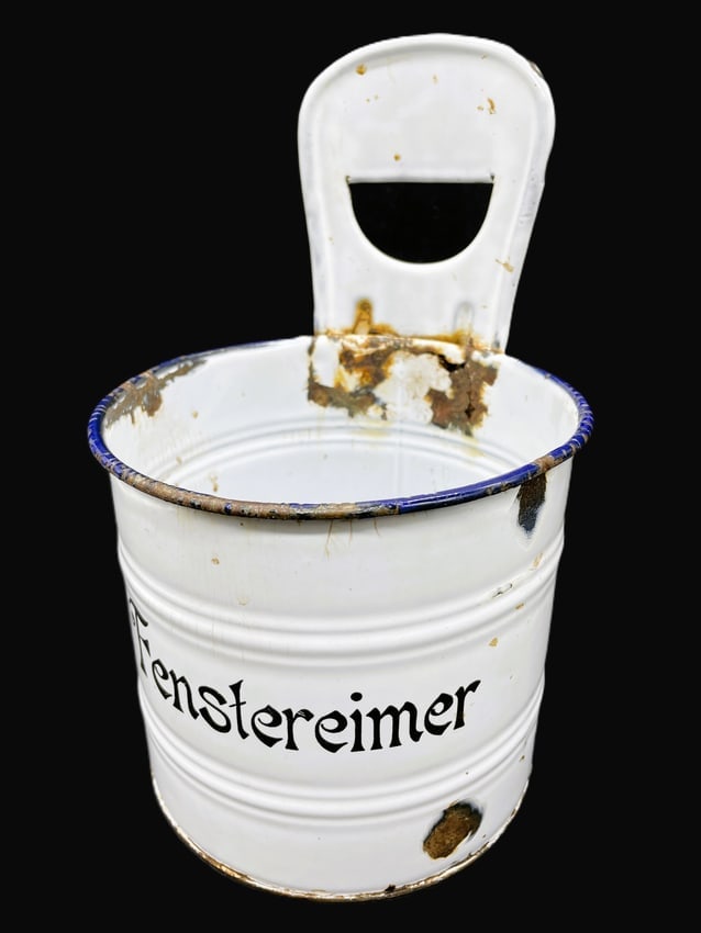 GERMAN SNOW ON MOUNTAIN ENAMEL POT FENSTEREIMER BUCKET White with Black Trim.: Date/Period: UNKNOWN Dimension: Approx 10.5 x 6.5 Material: enamel Additional Information: GERMAN SNOW ON MOUNTAIN ENAMEL POT FENSTEREIMER BUCKET Shipping: Domestic: Flat-rate of $17.00 to anywhere