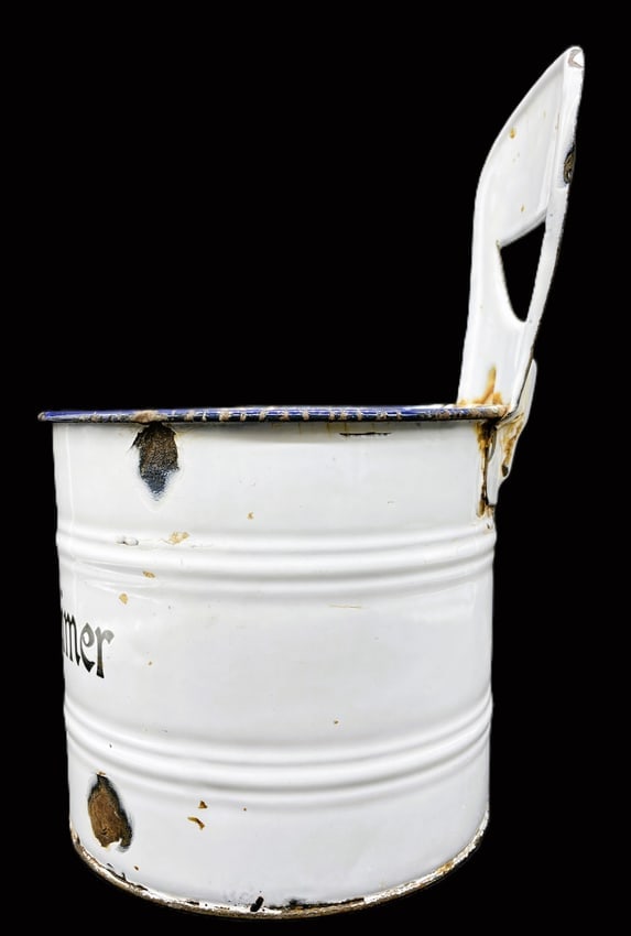 GERMAN SNOW ON MOUNTAIN ENAMEL POT FENSTEREIMER BUCKET White with Black Trim. - 3