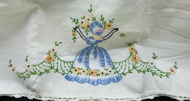 Vintage Pillowcases Handmade Embroidered GIRL Flowers - 3