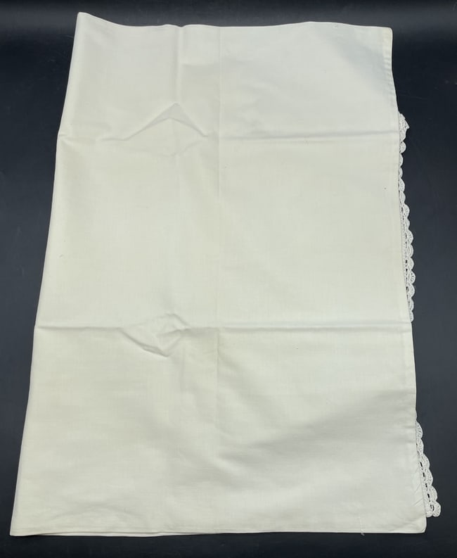 Vintage Pillowcases Handmade Embroidered GIRL Flowers - 4