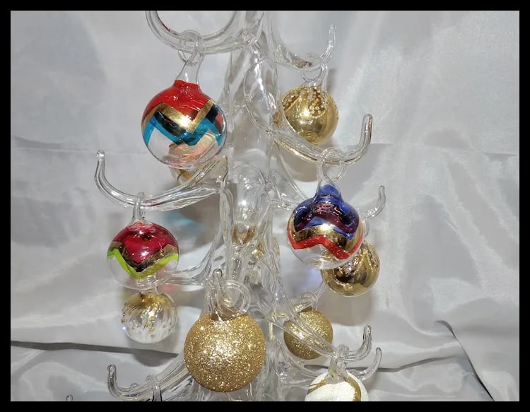 Vintage Soffieria Parise Vetro Hand Blown 20" Art Glass Christmas Tree includes Art Glass Ornaments - 4