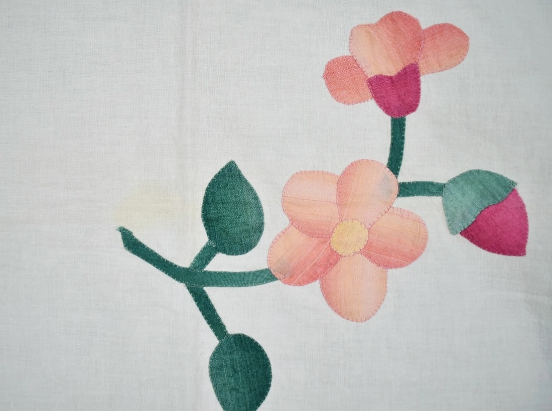 40's Floral Applique Quilt Top - 6