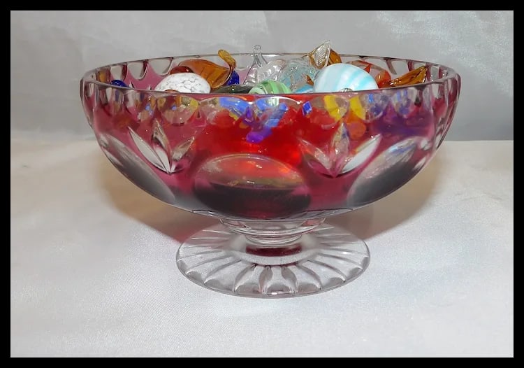 Bleikristall Cranberry Candy Bowl with Murano Glass Candies - 4