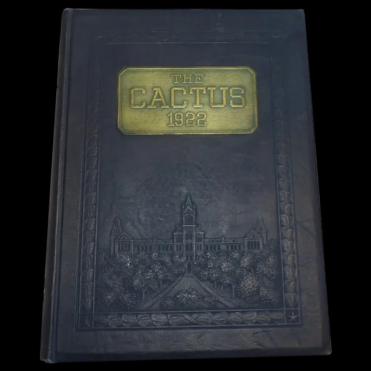 1922 Cactus University of Texas Annual: This 1922 Cactus Annual University of Texas at Austin is in excellent condition with the exception of 2 loose pages, no marks except person name on first page. The book is tight and no other