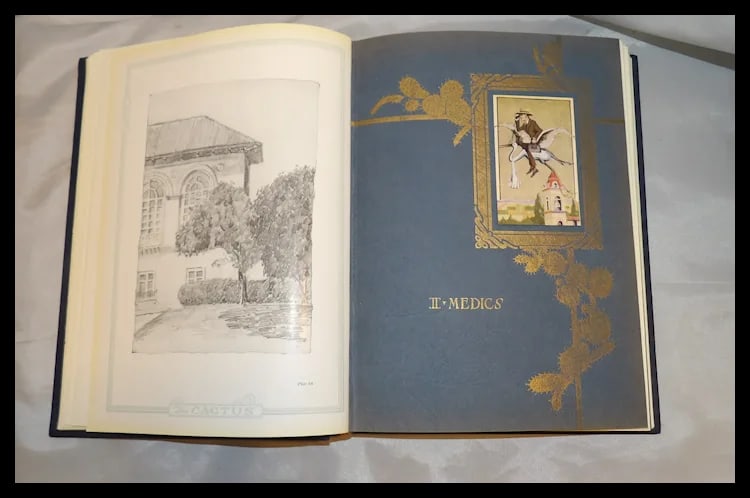 1922 Cactus University of Texas Annual - 9
