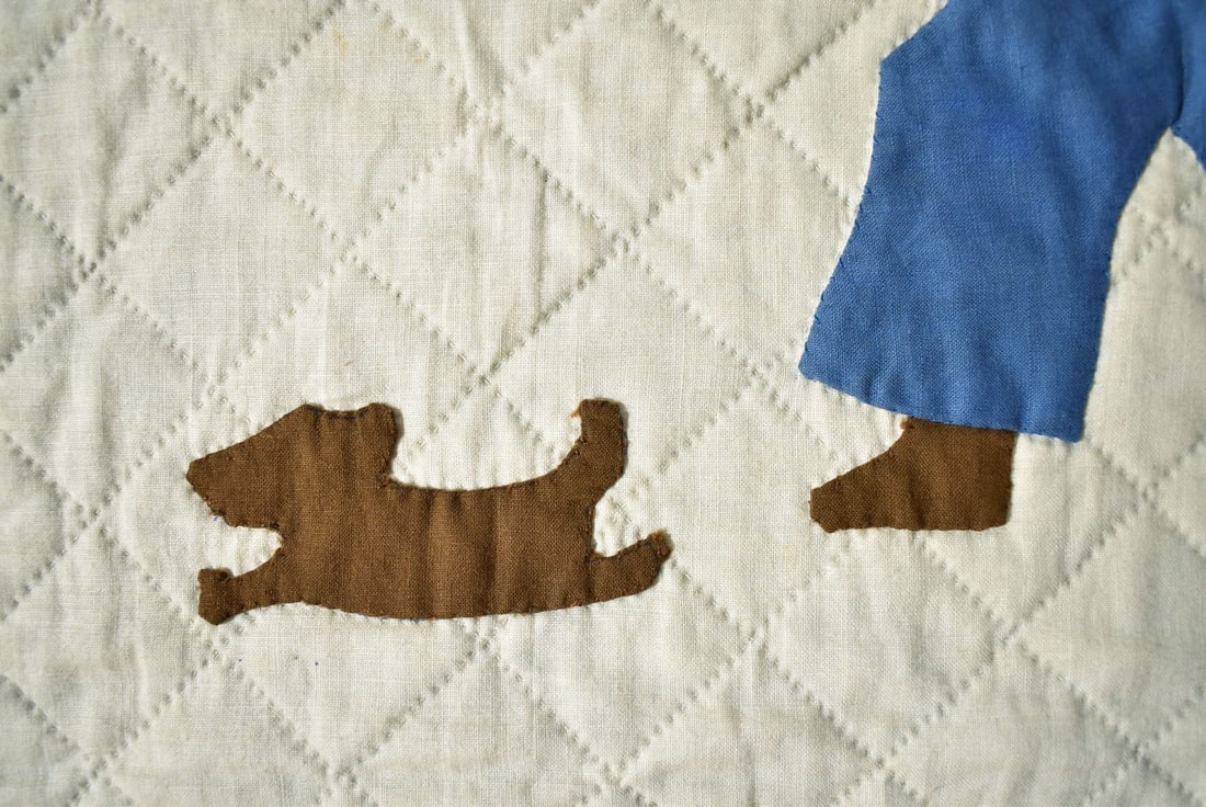 30's Child's Pictorial Crib Quilt, Animals - 12