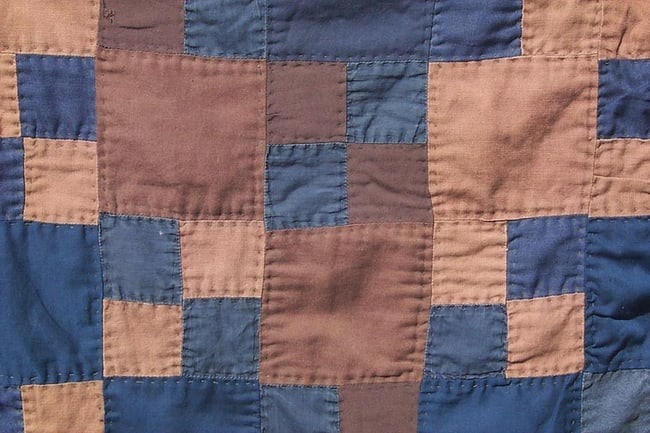 A graphic, Amish child's quilt - 4