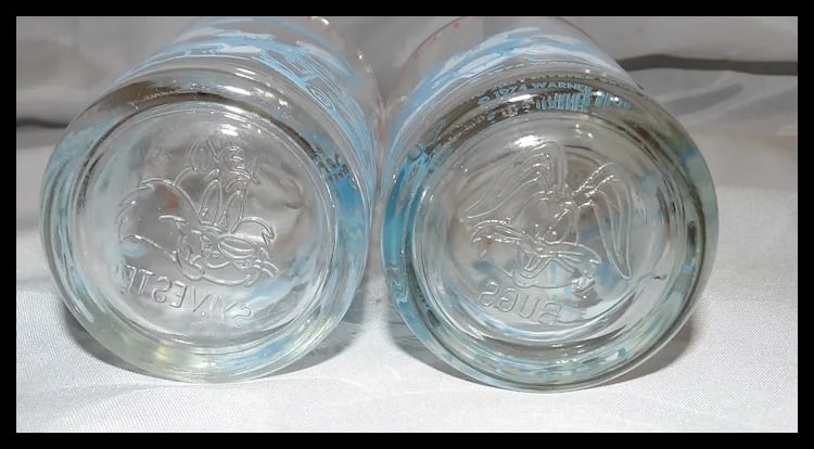 1974 Warner Bros. "Thufferin' Thuccotash" Looney Tunes Character Swag Glass - 6