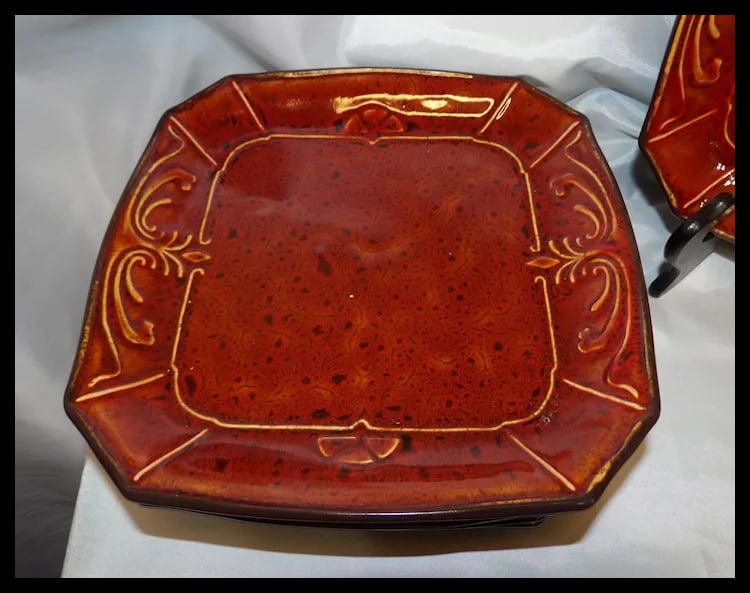 Reba Harmony Victorian Scroll 7 Red 10 1/2" Dinner Plates - 9