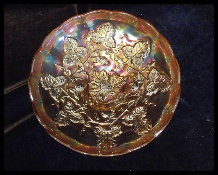 Rare Millersburg 8 1/4" Footed Strawberry Wreath Marigold Bowl - 4