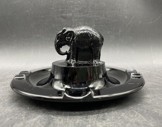 LE SMITH GLASS ELEPHANT ASHTRAY TRINKET DISH - 3