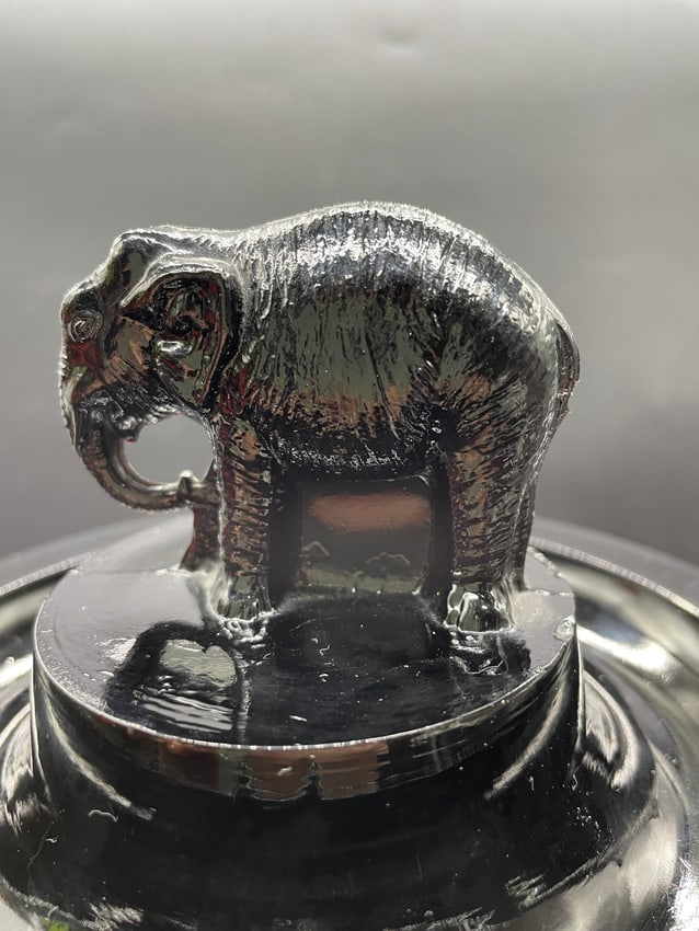 LE SMITH GLASS ELEPHANT ASHTRAY TRINKET DISH - 6