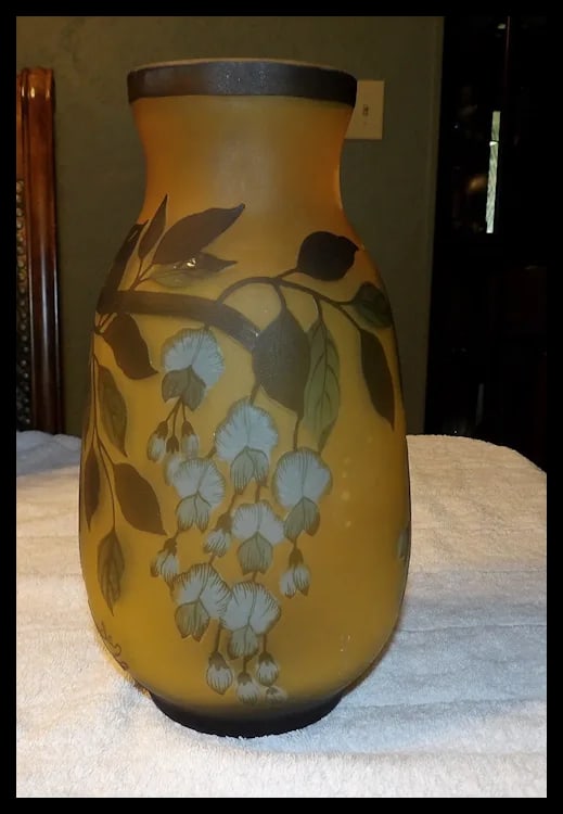 Petrache Frosted Romanian Cameo Glass Vase - 5