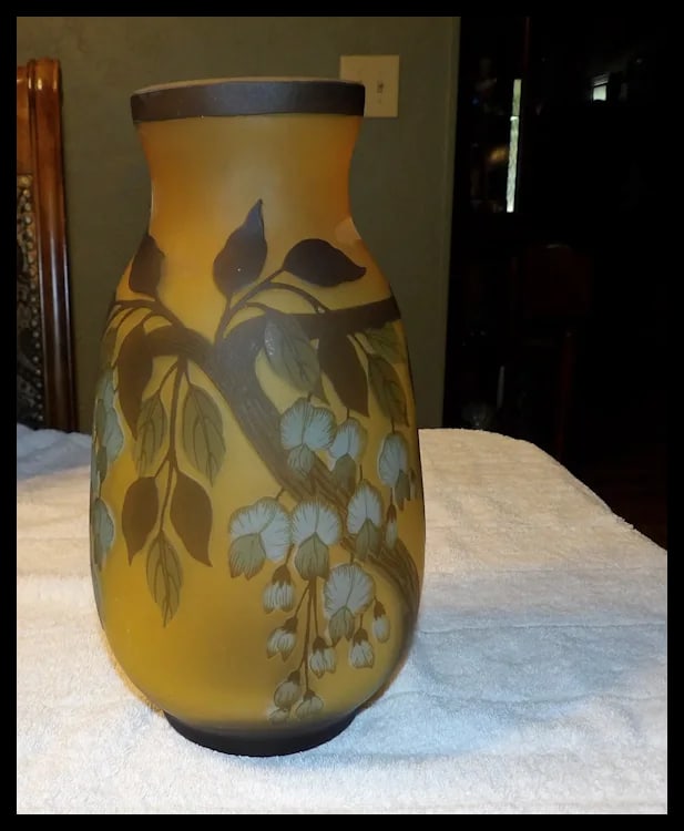 Petrache Frosted Romanian Cameo Glass Vase - 7