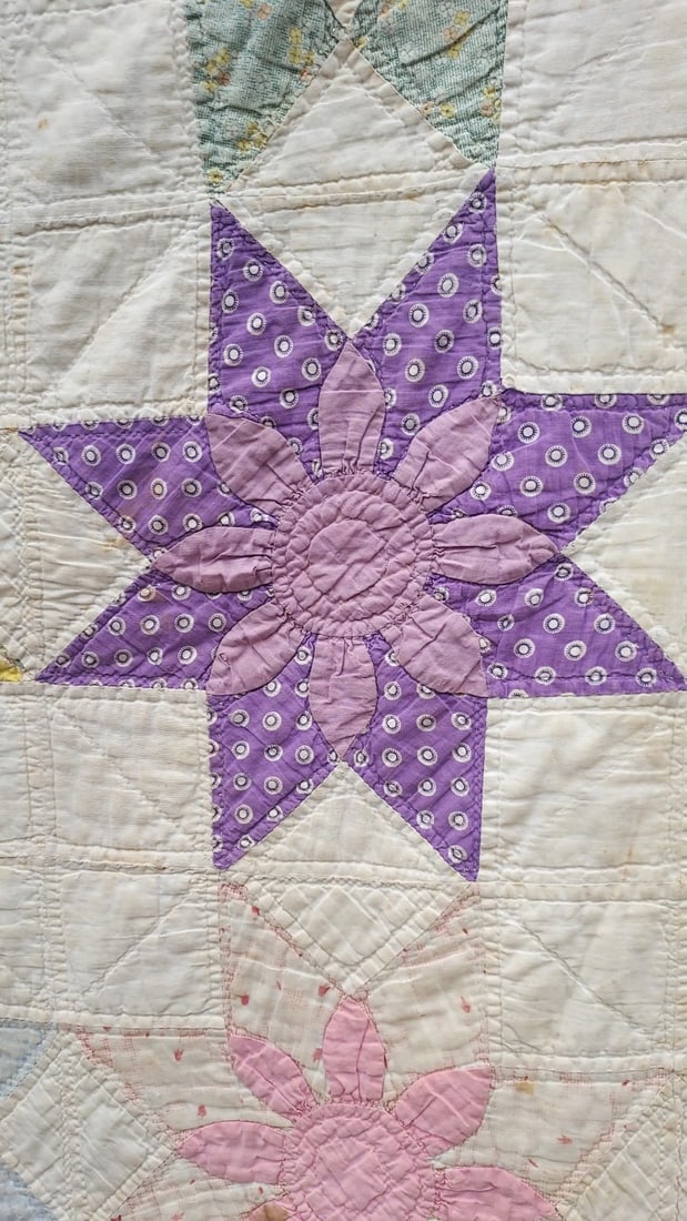 Double Snowflake Design Antique Quilt Light Weight 64 X 64 Parts Or Repair - 6