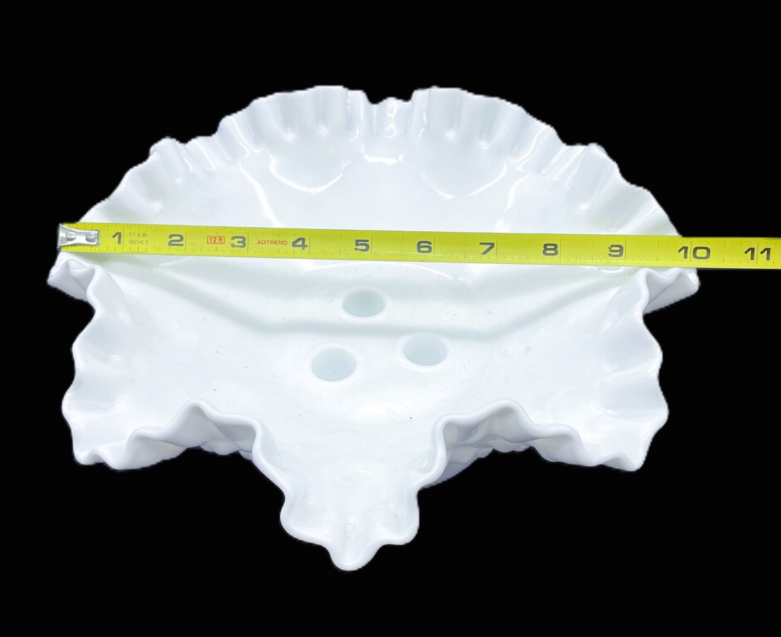 Vintage White Milkglass Hobnail Epergne Tri-Horn Fenton Ruffled Jack in Pulpit - 3