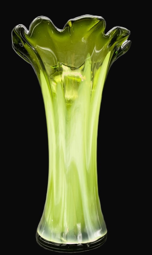 Large Green Swung Glass Art Glsss Vase 11" - 3