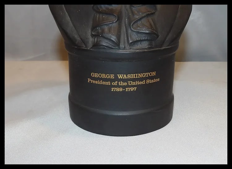 The Wedgwood Limited Black Basalt Limited Edition President- George Washington - 6